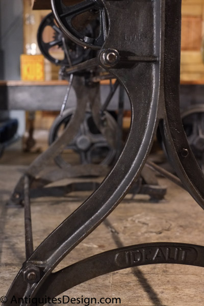 table desin idealit fonte vintage